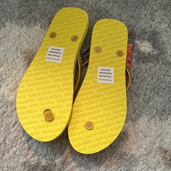 NWT! Yellow Glitter Bling  Havanera Flip Flops Size 8 - Picture 5 of 5
